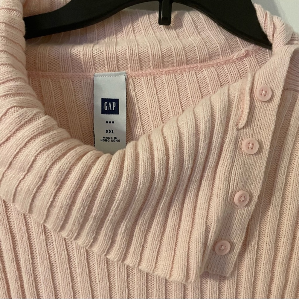 Gap Pink Ribbed Sweater - Picture 2 of 3